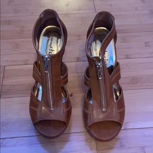 CC shoes